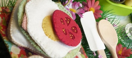 Vitrine handmade felt food Juin 2010 (12)